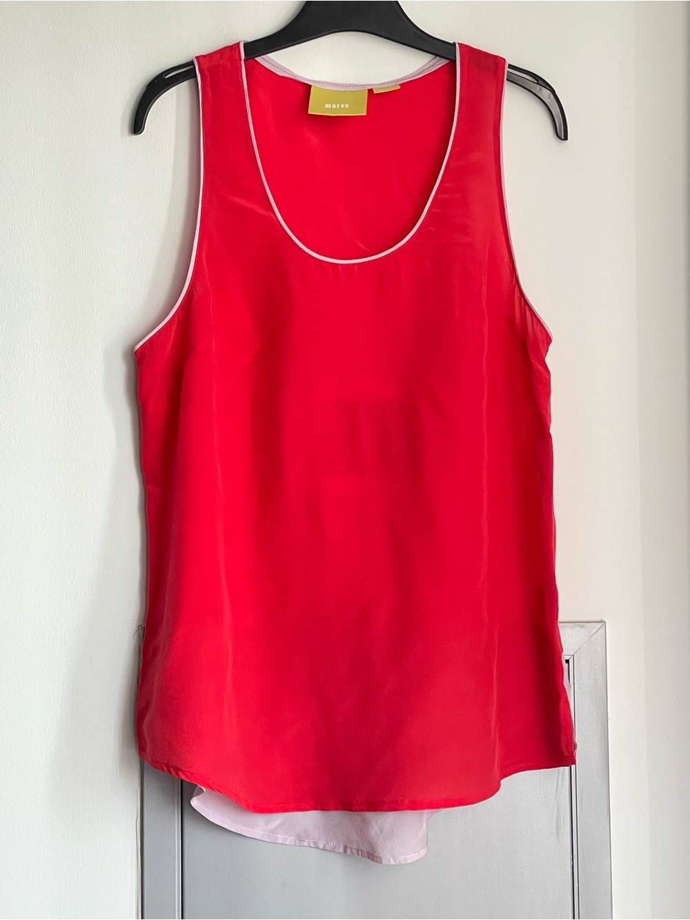 ANTHROPOLOGIE MAEVE 100% Silk Colour Block Tank Blouse - Red with Pale Pink Trim